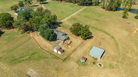 Winnsboro Texas Franklin County Country Home 19.77 Acres + Barn - image 48