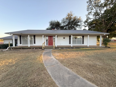Winnsboro Texas Franklin County Country Home 19.77 Acres + Barn - image 1