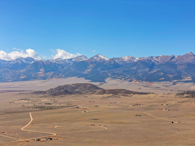 Large 2 Story Home for Sale on 35.76 Acres - image 39