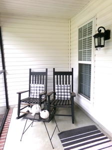 Charming 3-bedroom home in Parkway Place - image 8