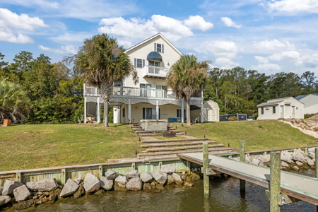 Boater's Dream Home on the Crystal Coast - image 6