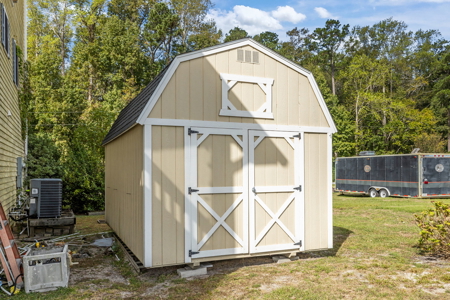 Boater's Dream Home on the Crystal Coast - image 9