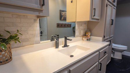 Country Home and Acreage for sale in the Arkansas Ozarks - image 49