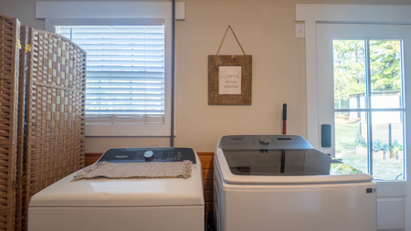 Country Home and Acreage for sale in the Arkansas Ozarks - image 34