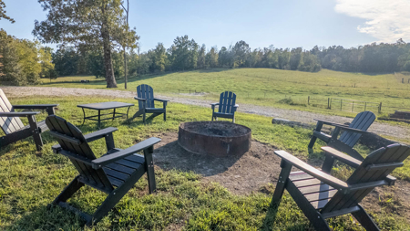 Country Home and Acreage for sale in the Arkansas Ozarks - image 13