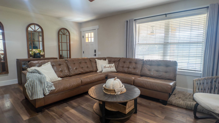 Country Home and Acreage for sale in the Arkansas Ozarks - image 22