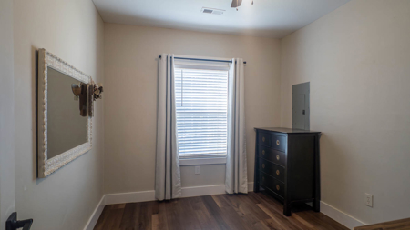 Country Home and Acreage for sale in the Arkansas Ozarks - image 35