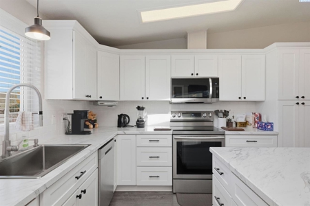 Updated One-Level Home in Colfax WA - image 15