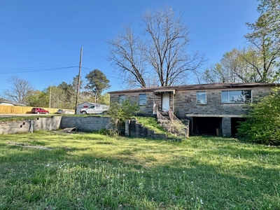 Mixed Use Property For Sale, Commercial and Residential - image 11