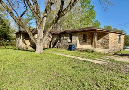 Mixed Use Property For Sale, Commercial and Residential - image 6