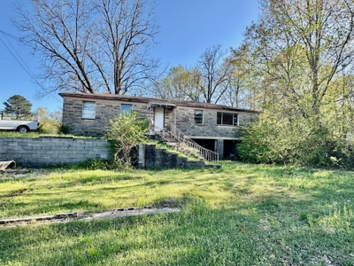 Mixed Use Property For Sale, Commercial and Residential - image 10