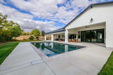 Vacaville, CA Modern Luxury Country Home on 5 Acres for Sale - image 36