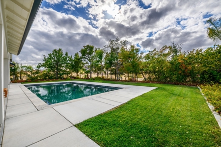 Vacaville, CA Modern Luxury Country Home on 5 Acres for Sale - image 37