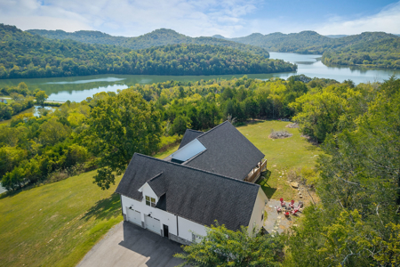 This exquisite custom home showcases luxury design and more! - image 6