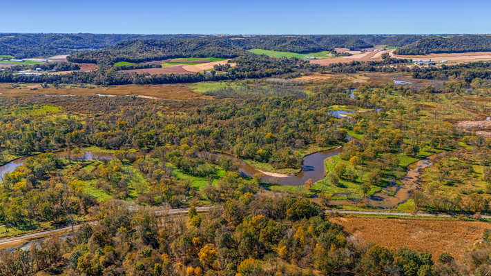 Buffalo County Riverfront Hunting Land for Sale