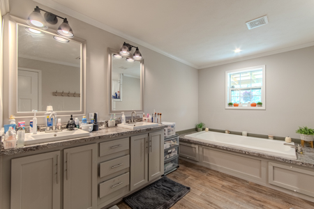 Hunting & Recreation Estate on 90+ Acres in Benton County, TN - image 33