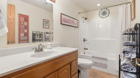 Private Luxury Home on 23 Acres with Views & Spa - image 19