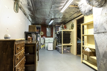 Riverfront Home for Sale in Cherokee Village AR - image 37