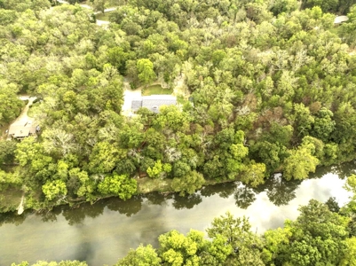 Riverfront Home for Sale in Cherokee Village AR - image 2