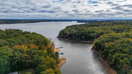 1.5± Acre Lake Access Lot |Buffalo Junction, VA - image 8