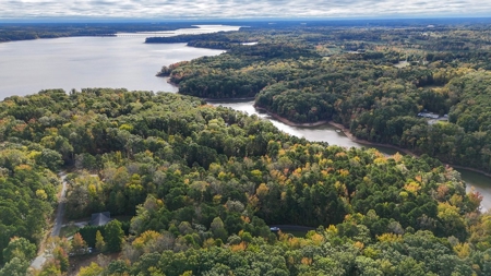 1.5± Acre Lake Access Lot |Buffalo Junction, VA - image 3