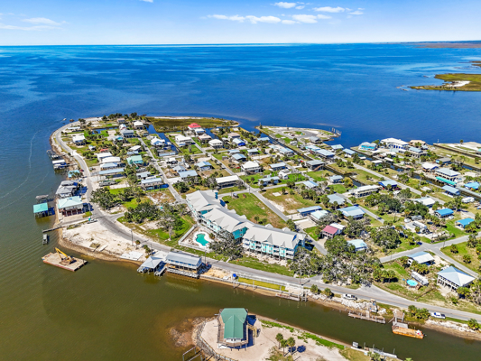 Horseshoe Beach Condo Gulf View Near Boat Ramp
