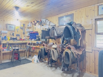 Luxury Country Home And Land For Sale In Arkansas - image 32