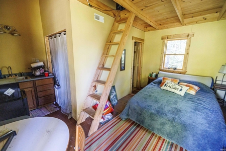 Solsberry Hill Estate – Secluded 27.5-Acre Retreat in Owen County - image 18