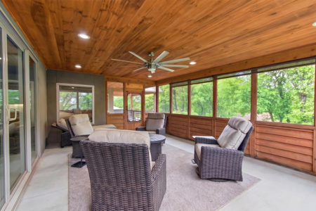 Pryor, Oklahoma Luxury Lake Home For Sale - image 47