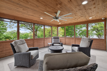 Pryor, Oklahoma Luxury Lake Home For Sale - image 48