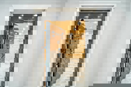 Pryor, Oklahoma Luxury Lake Home For Sale - image 36