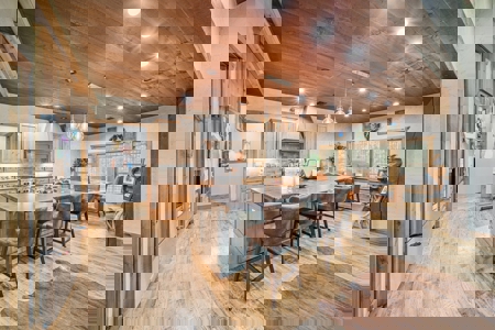 Pryor, Oklahoma Luxury Lake Home For Sale - image 19