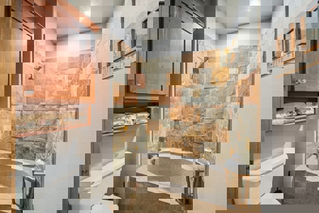 Pryor, Oklahoma Luxury Lake Home For Sale - image 13