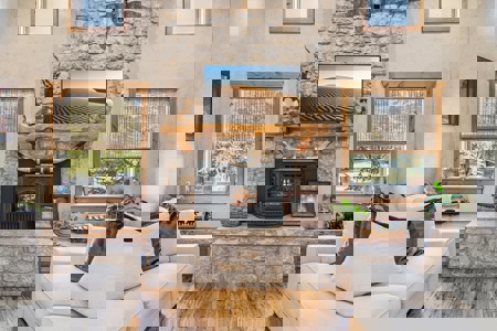 Pryor, Oklahoma Luxury Lake Home For Sale - image 15