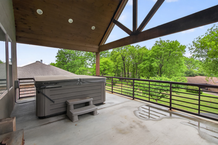 Pryor, Oklahoma Luxury Lake Home For Sale - image 49