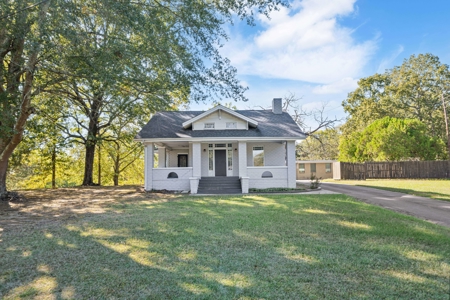 American Craftsman Bungalow on Large Lot in Booneville, MS - image 19