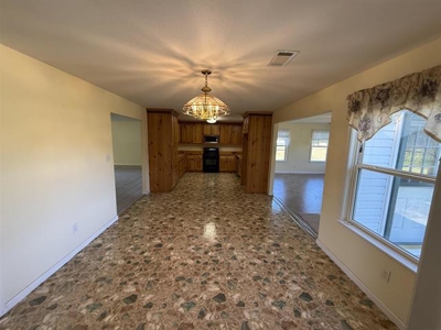 Country Home with acreage near Hot Springs, AR - image 13