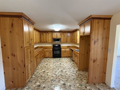 Country Home with acreage near Hot Springs, AR - image 14