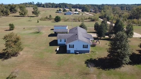 Country Home with acreage near Hot Springs, AR - image 42