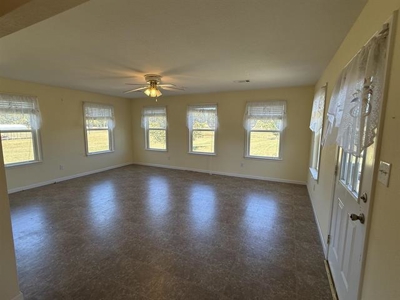 Country Home with acreage near Hot Springs, AR - image 19