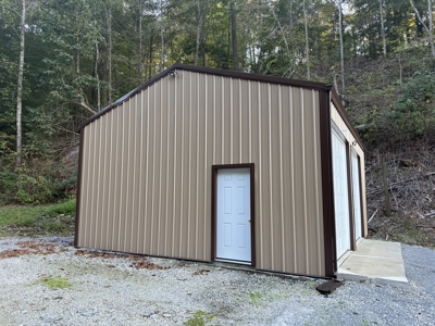 Country Home On 14+/- Acres - Park Like Setting - Liberty, Ky. - image 13