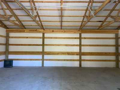 Country Home For Sale In Tn, 2 New Shops & Outbuildings - image 31