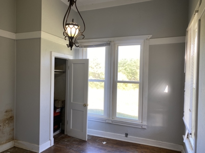 Country Home For Sale In Tn, 2 New Shops & Outbuildings - image 17