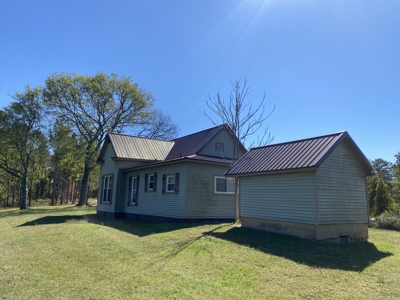 Country Home For Sale In Tn, 2 New Shops & Outbuildings - image 44