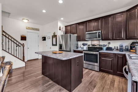 Exceptional One-Owner Maronda Home in Leafy Dell Subdivision - image 24