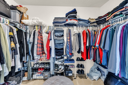 Exceptional One-Owner Maronda Home in Leafy Dell Subdivision - image 32