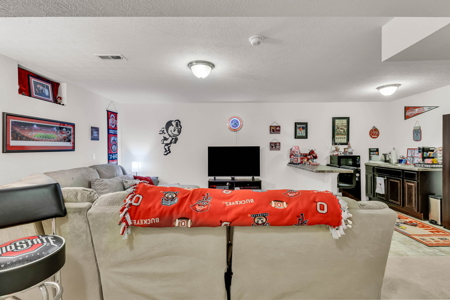 Exceptional One-Owner Maronda Home in Leafy Dell Subdivision - image 45