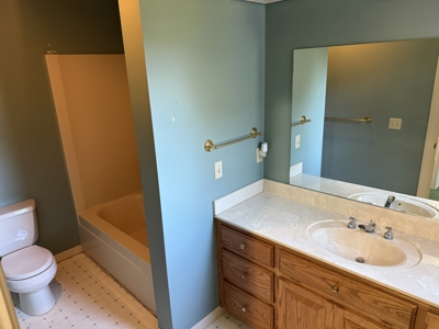 Home in Tompkinsville on 4.73+/- Acres - image 8