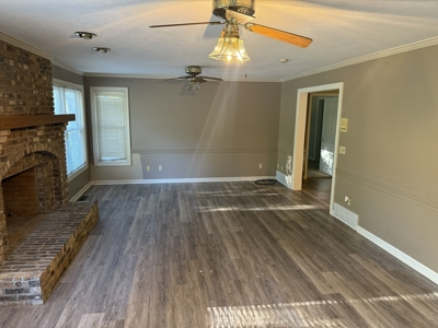 Home in Tompkinsville on 4.73+/- Acres - image 28