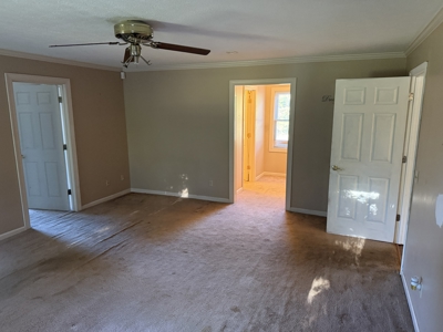 Home in Tompkinsville on 4.73+/- Acres - image 12